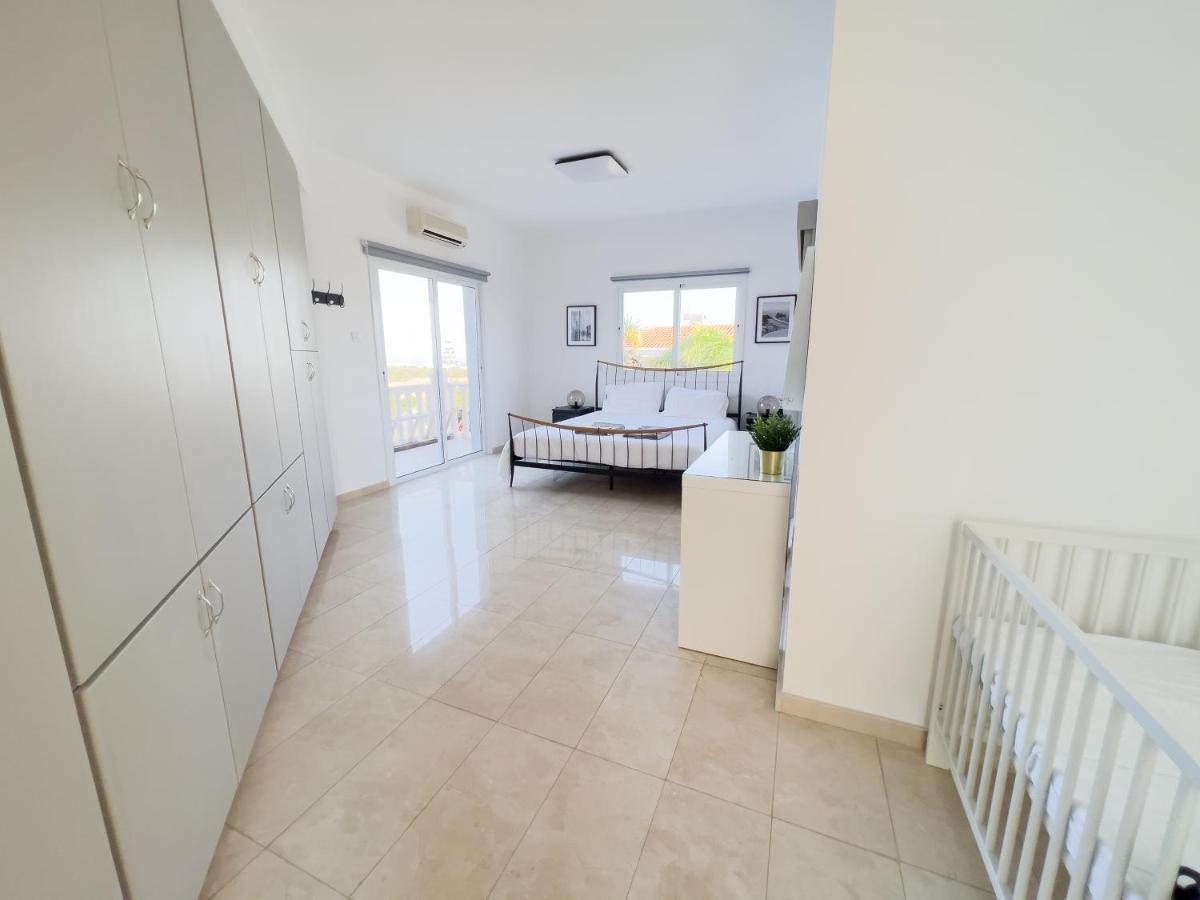 Grand Villa Lynn Seaview Αγία Νάπα Εξωτερικό φωτογραφία