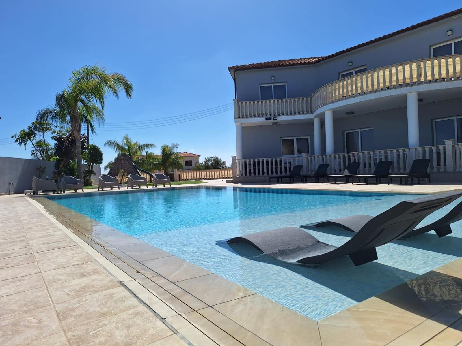 Grand Villa Lynn Seaview Αγία Νάπα Εξωτερικό φωτογραφία