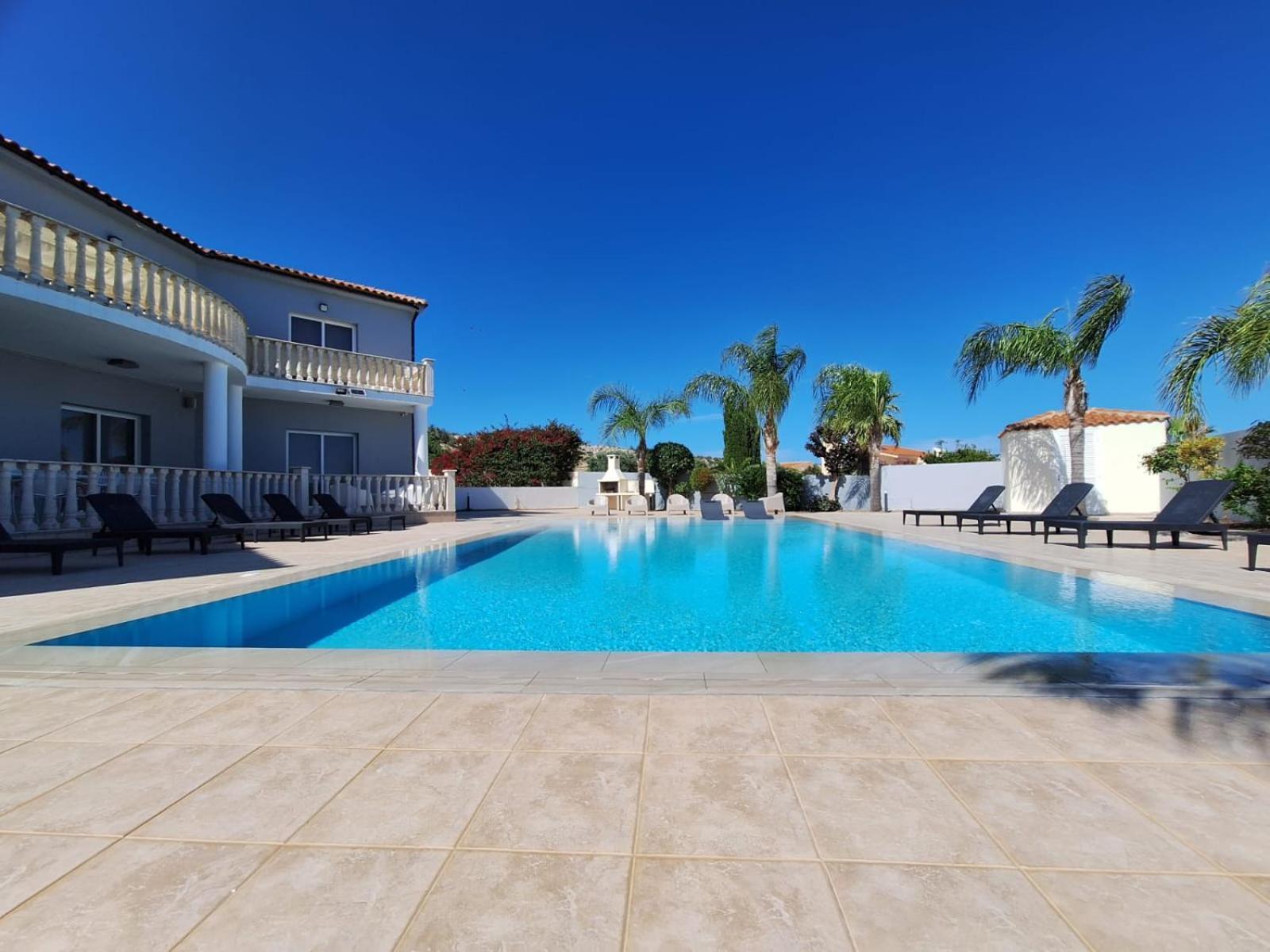 Grand Villa Lynn Seaview Αγία Νάπα Εξωτερικό φωτογραφία