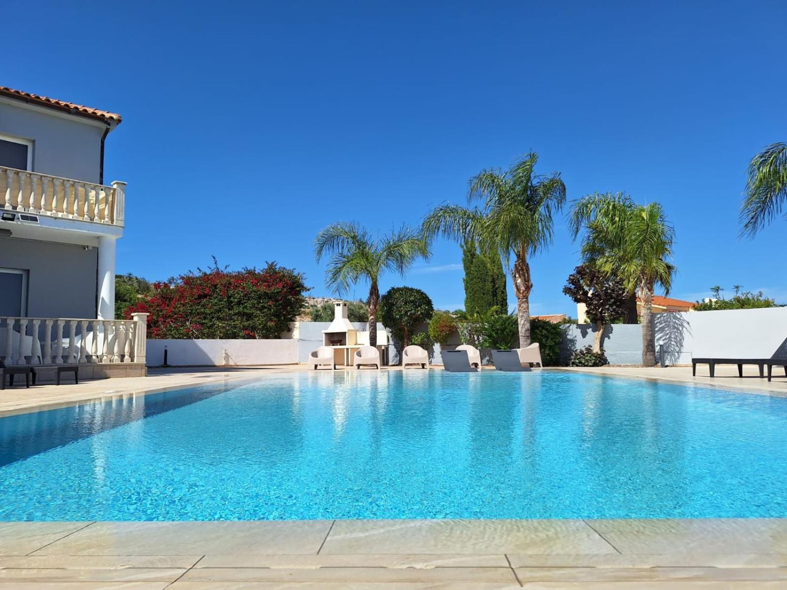 Grand Villa Lynn Seaview Αγία Νάπα Εξωτερικό φωτογραφία